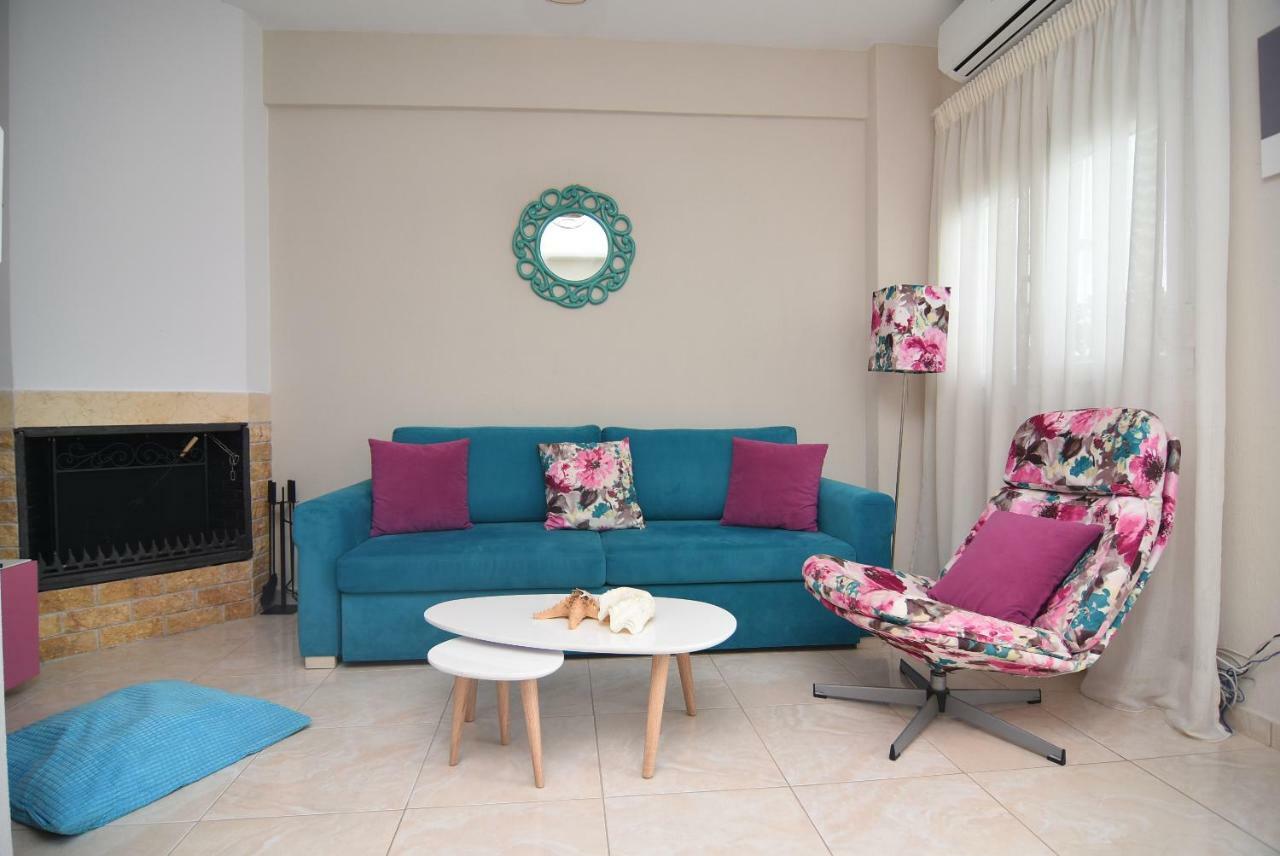 Our Little Paradise ! Nikiti ! Bagian luar foto